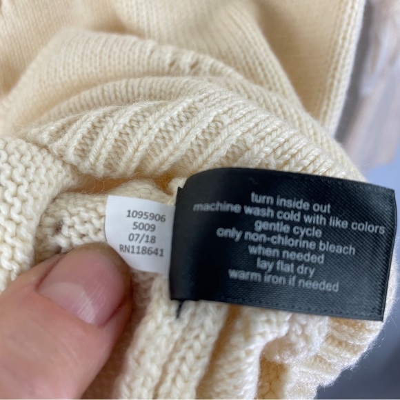 Lane Bryant cream fringed sweater size 14/16 NWT - Picture 14 of 15